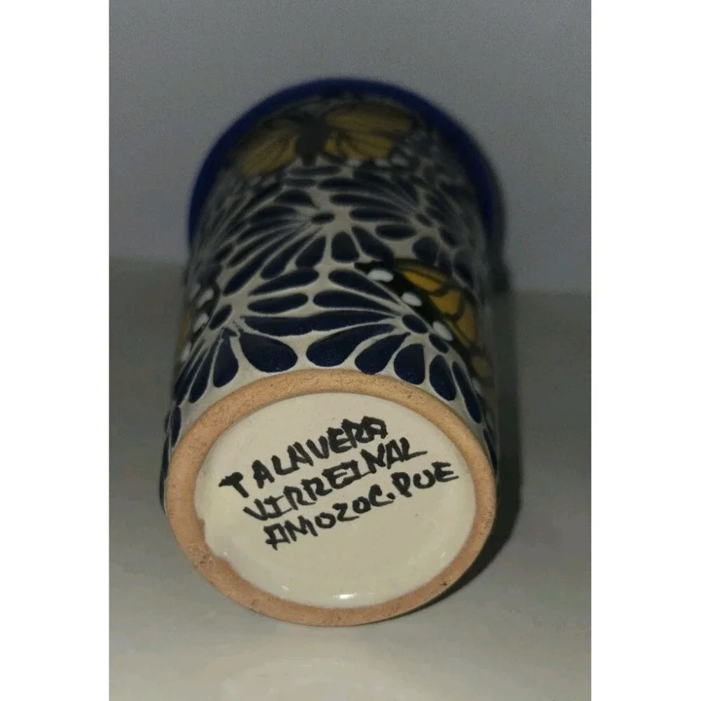 Talavera Tumbler Mexican Art Butterflies Monarcas Handmade 3.5 X 6 Inches